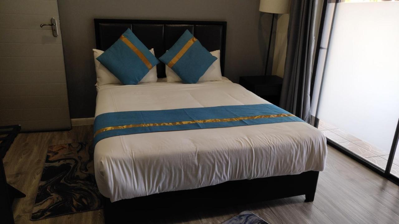 Atlantic Pearl Guest House Midrand Exterior foto